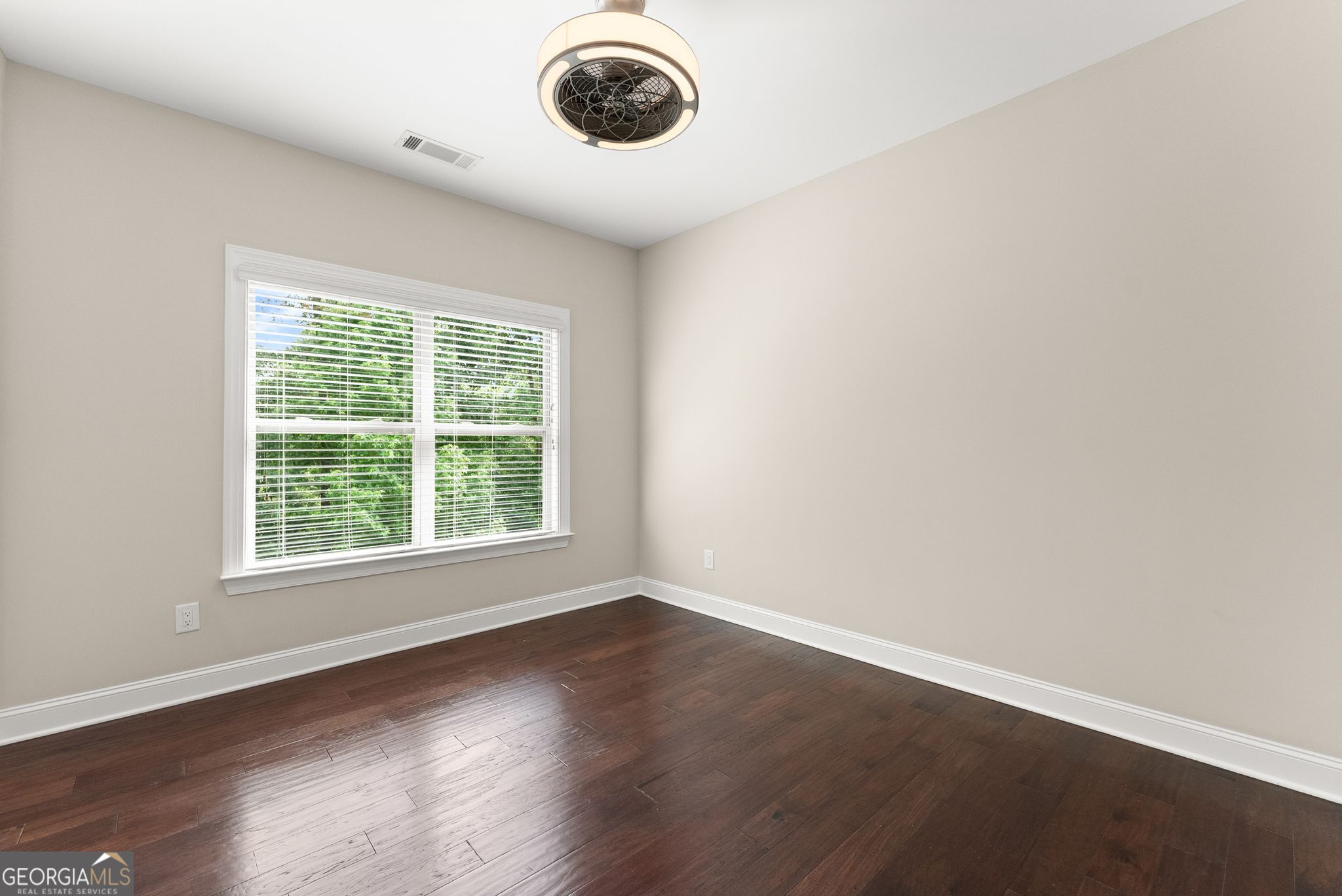 1648 Applecress Court Property Photo 46