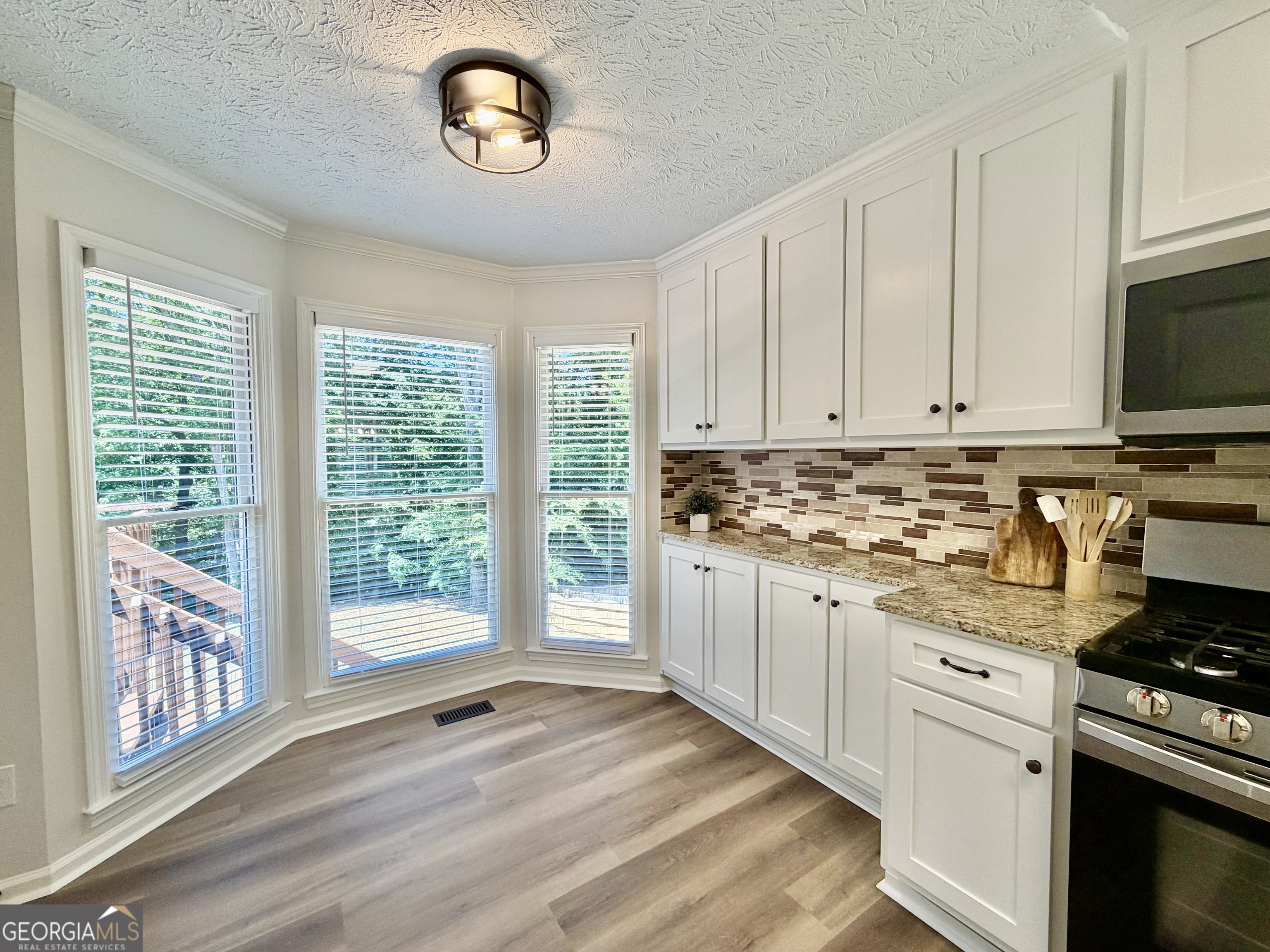 507 Legacy Park Lane Property Photo 6