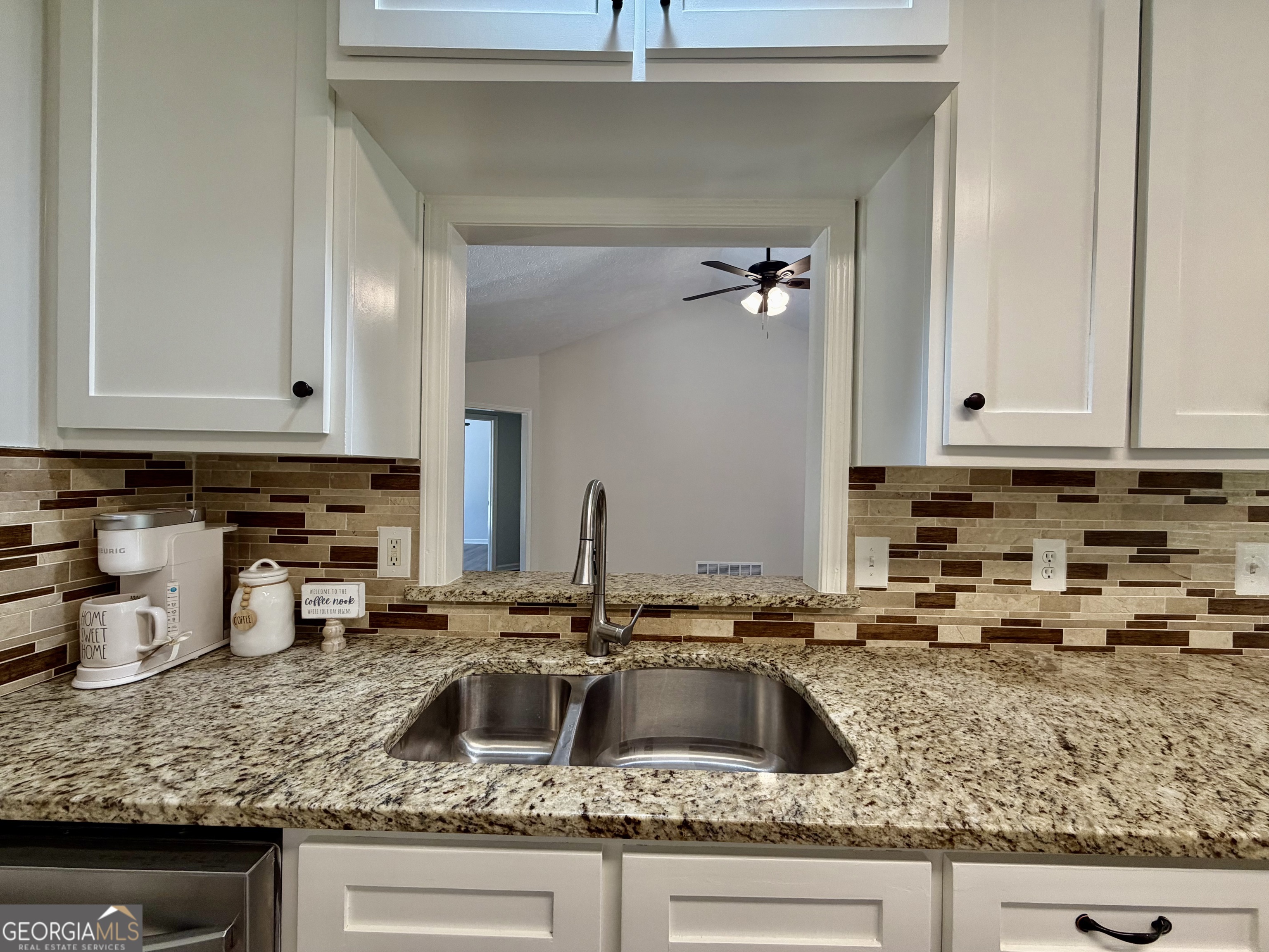 507 Legacy Park Lane Property Photo 7