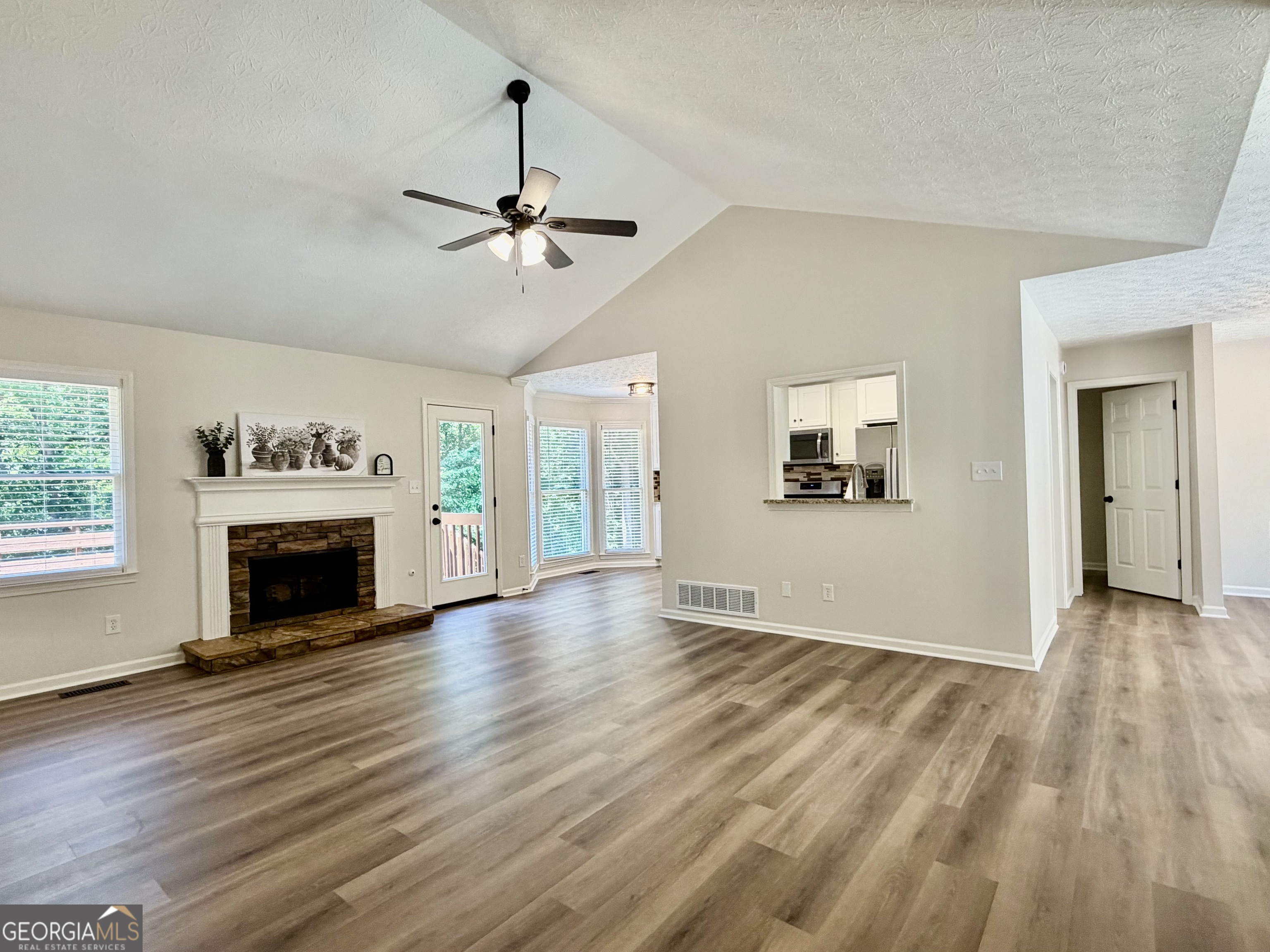 507 Legacy Park Lane Property Photo 11