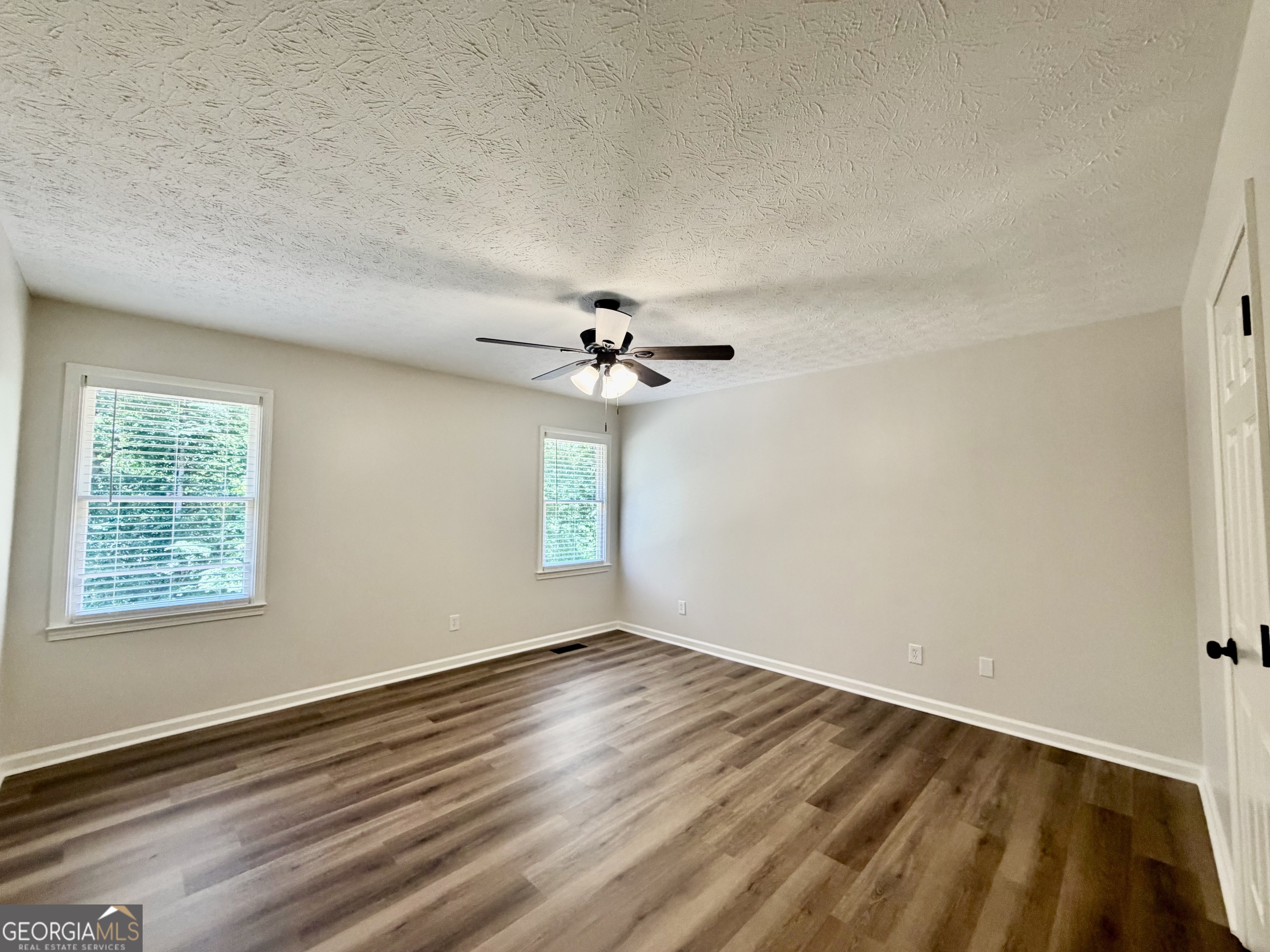 507 Legacy Park Lane Property Photo 17