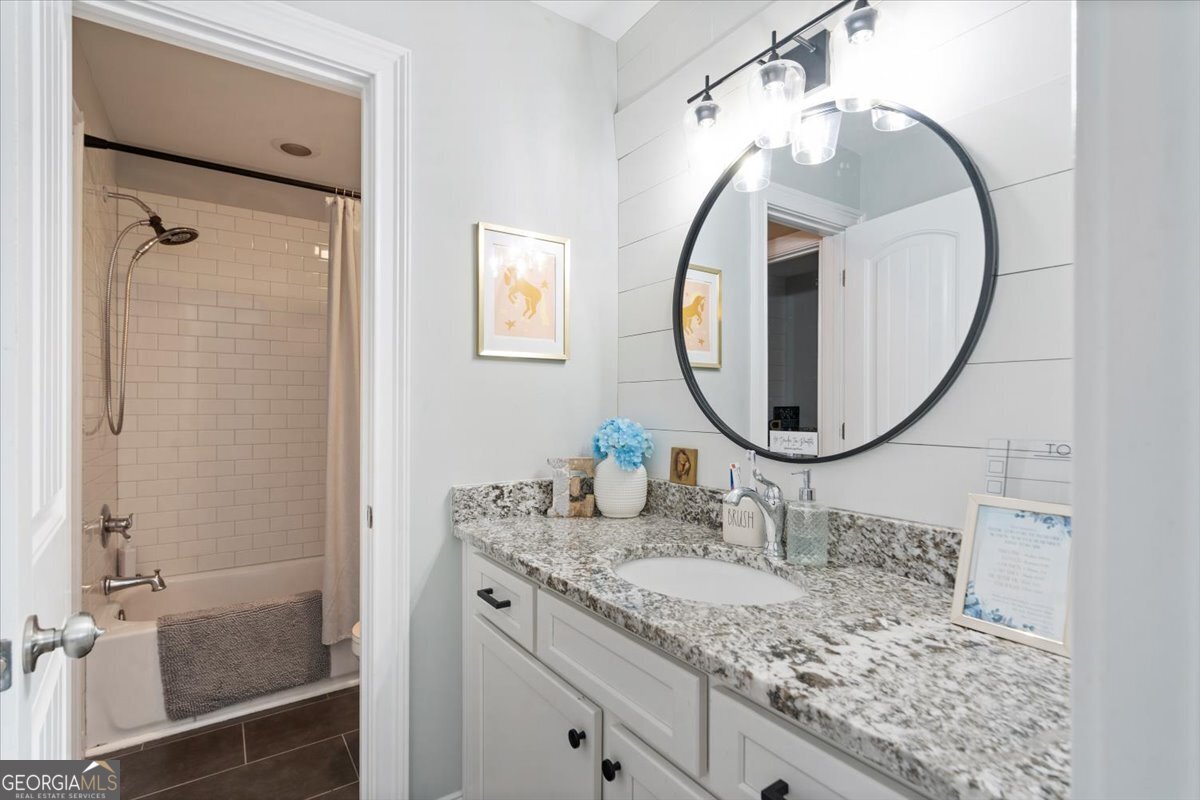 3093 Surry Ridge Drive Property Photo 26