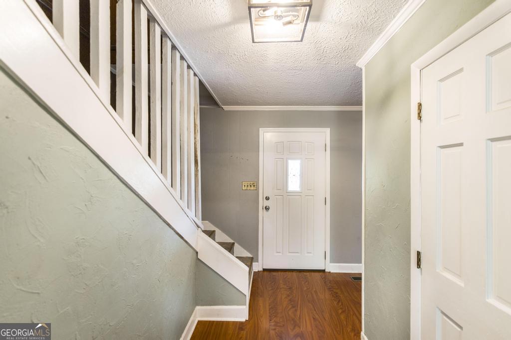 99 Sandy Valley Drive Property Photo 3