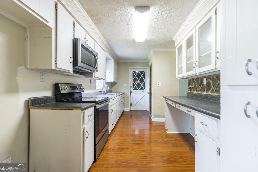 99 Sandy Valley Drive Property Photo 10