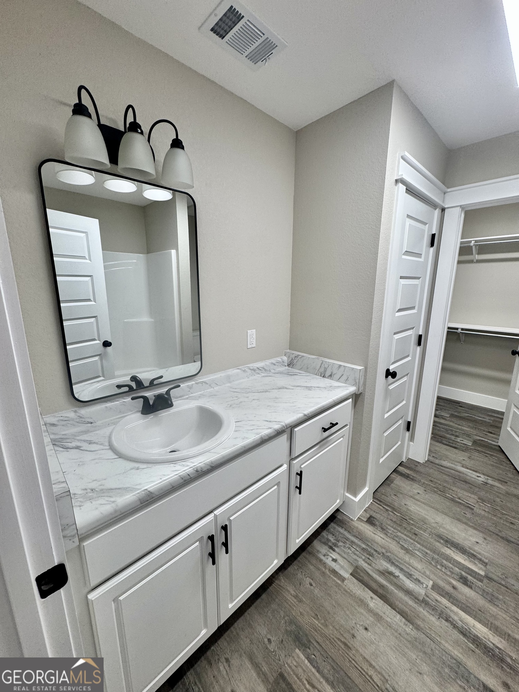 903 Moxley Drive Property Photo 8