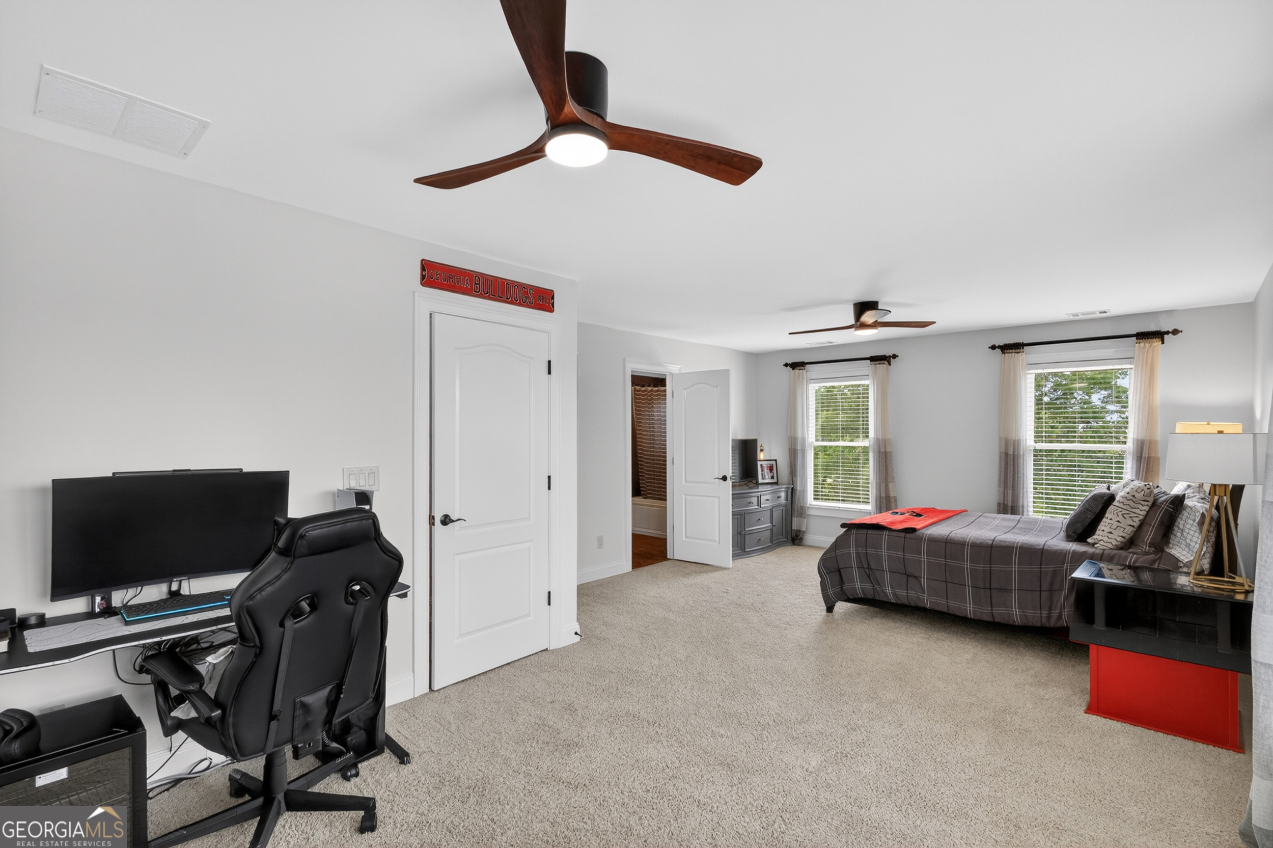 1123 Dee Kennedy Road Property Photo 24