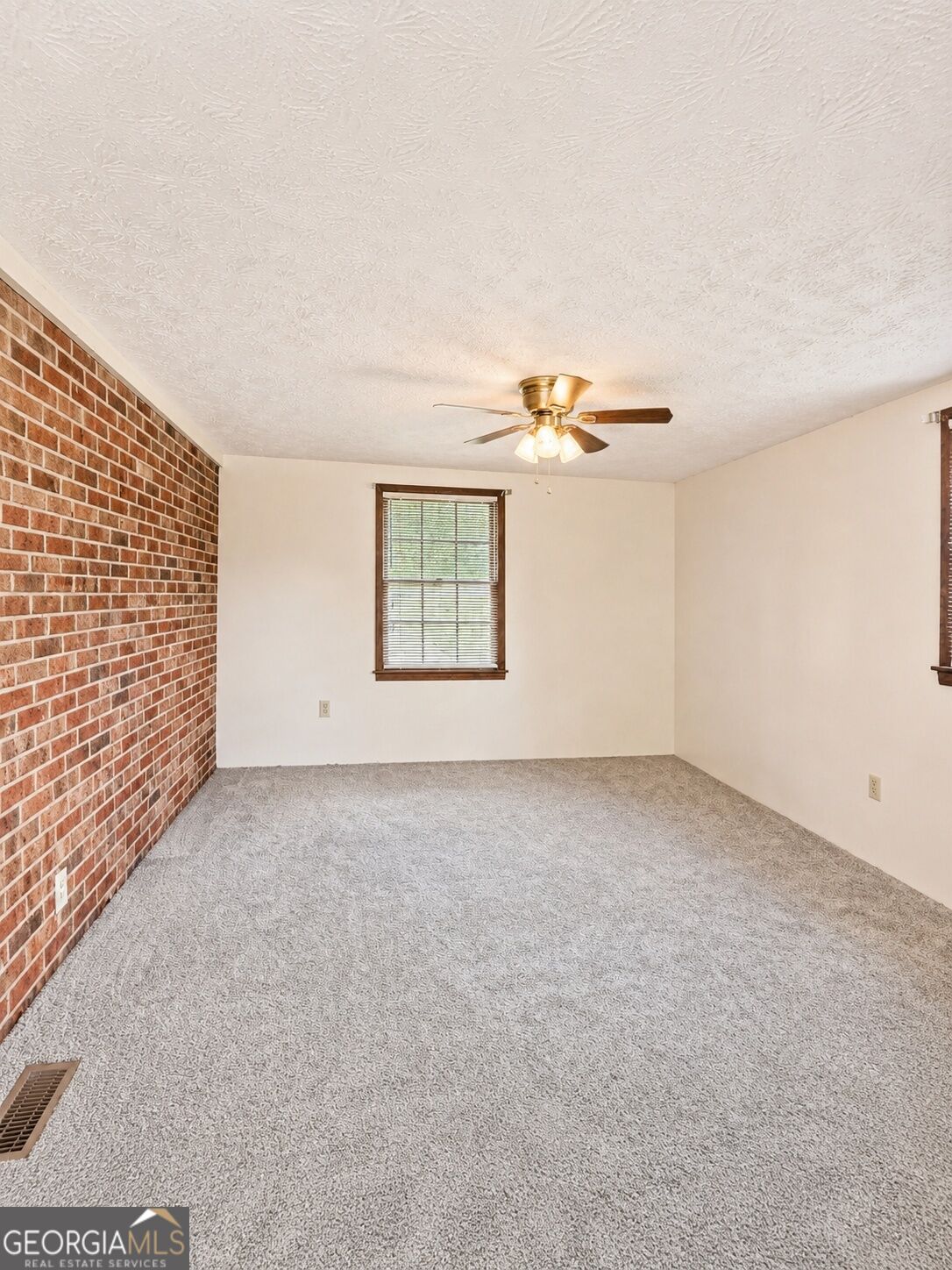 230 Cooper Road Property Photo 9