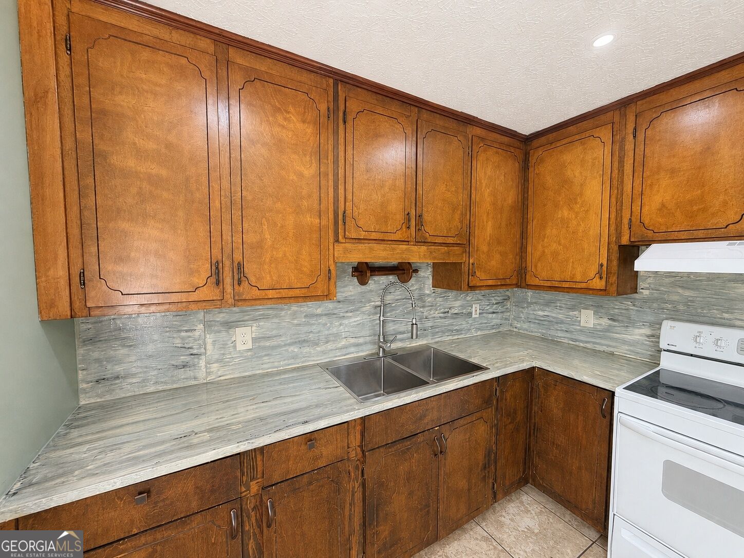 230 Cooper Road Property Photo 11