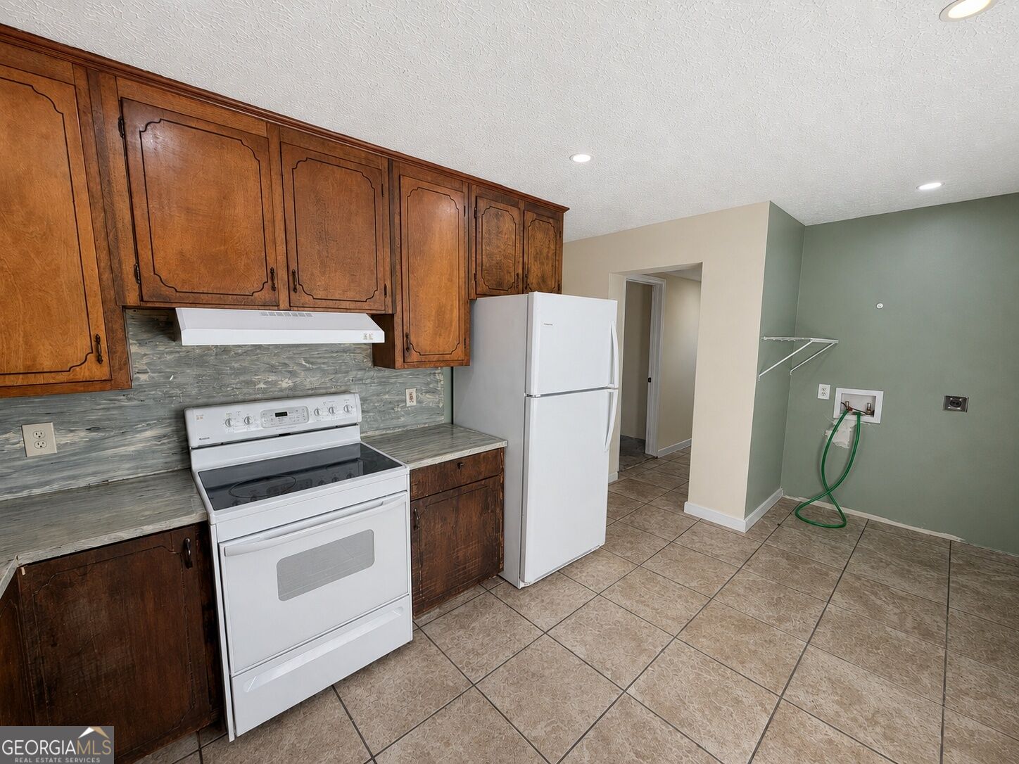 230 Cooper Road Property Photo 12
