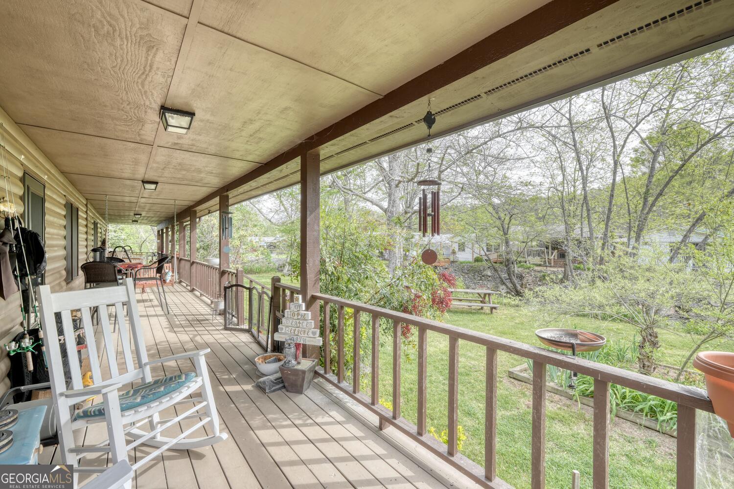 1908 Riverside Drive Property Photo 57