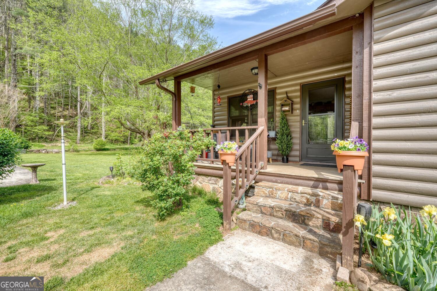 1908 Riverside Drive Property Photo 72