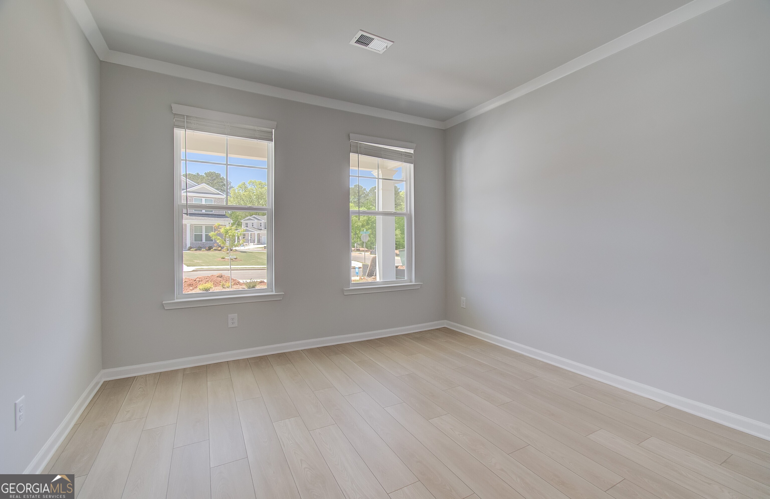 681 Leafy Branch Way Property Photo 5