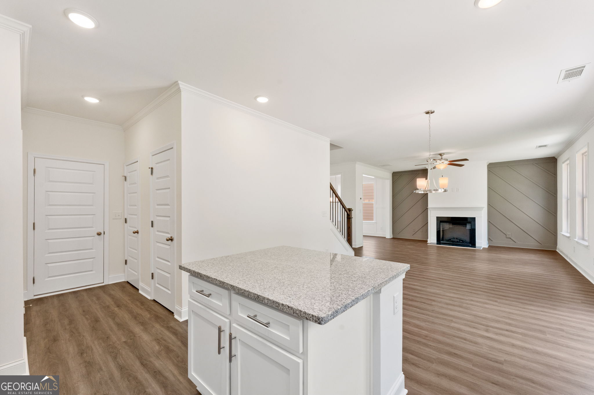 7332 Rocklin Lane Property Photo 16