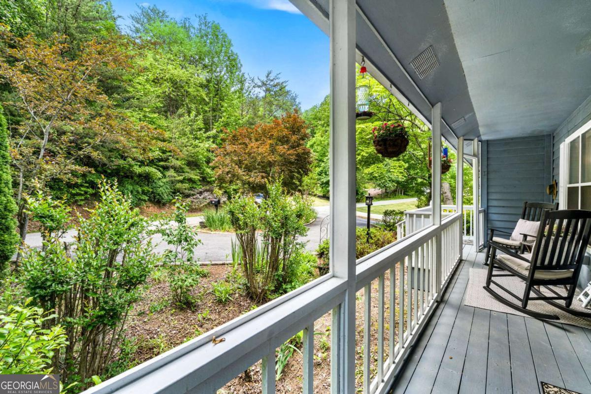 5686 Pine Crest Road Property Photo 7
