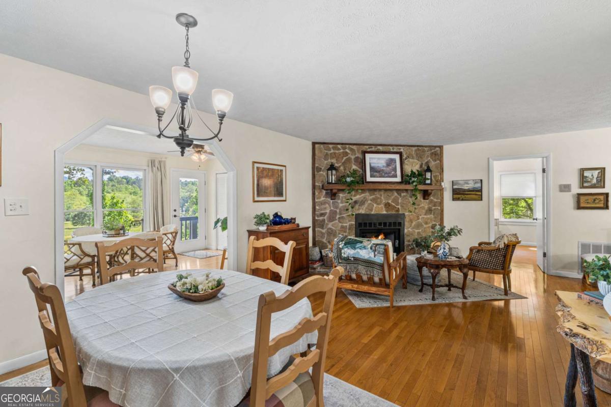 5686 Pine Crest Road Property Photo 13