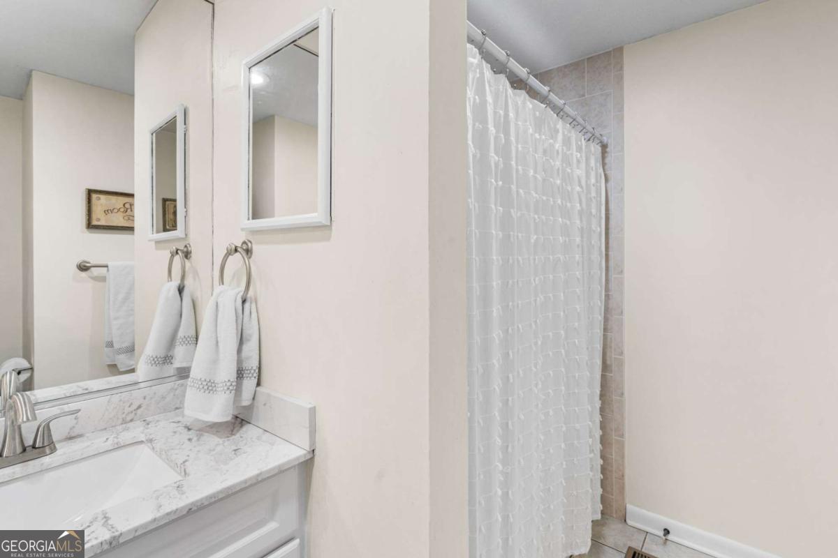 5686 Pine Crest Road Property Photo 28