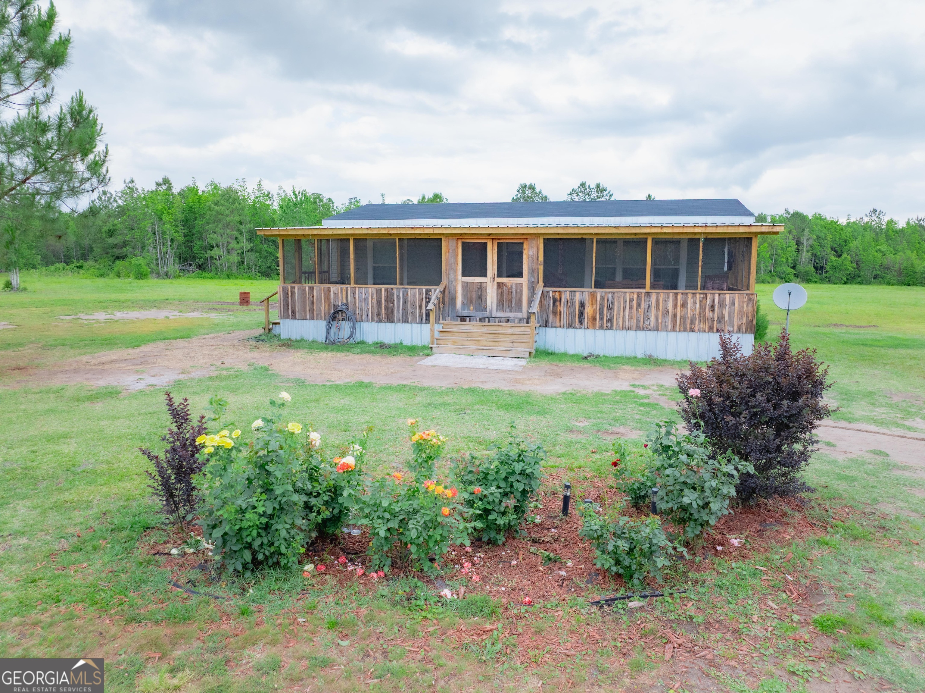 9576 Us Highway 1 Property Photo 1