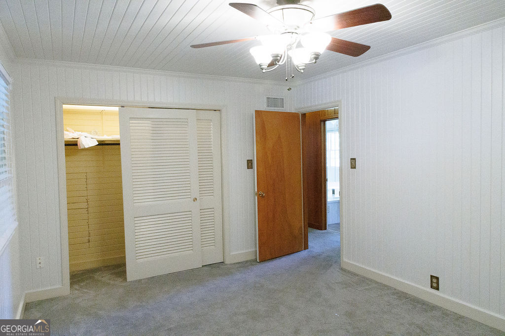 211 N Broad Street Property Photo 34