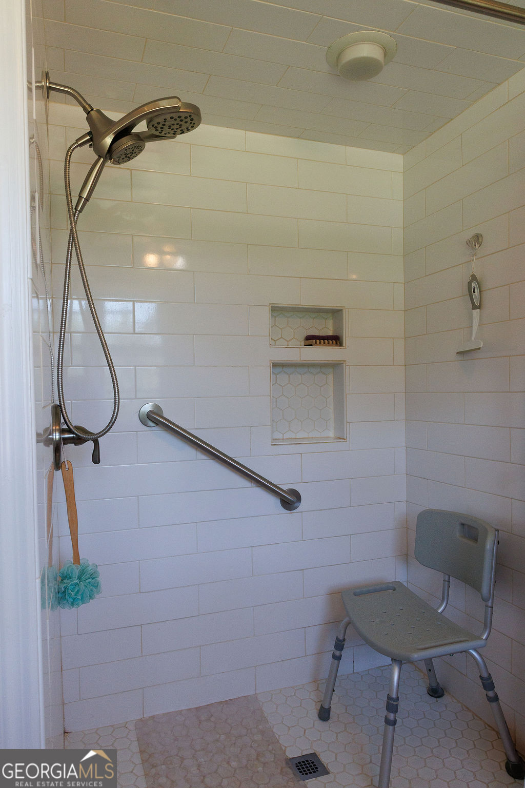 211 N Broad Street Property Photo 42