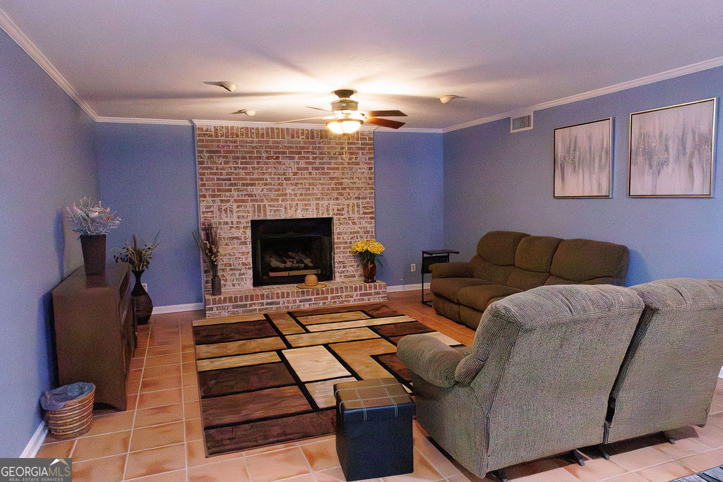 211 N Broad Street Property Photo 43
