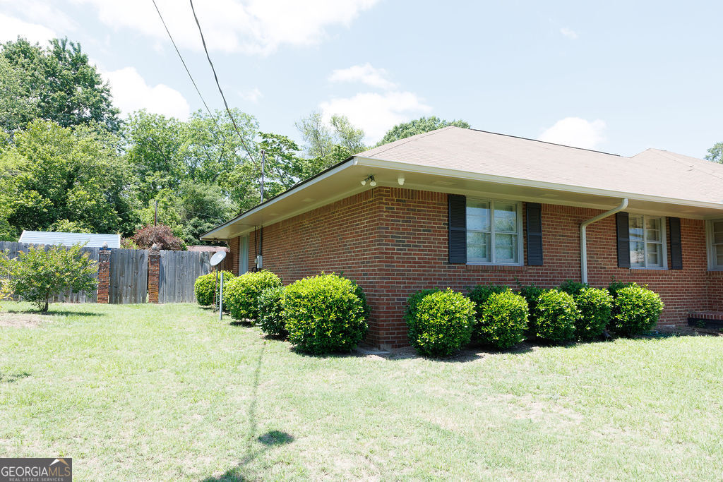 211 N Broad Street Property Photo 68