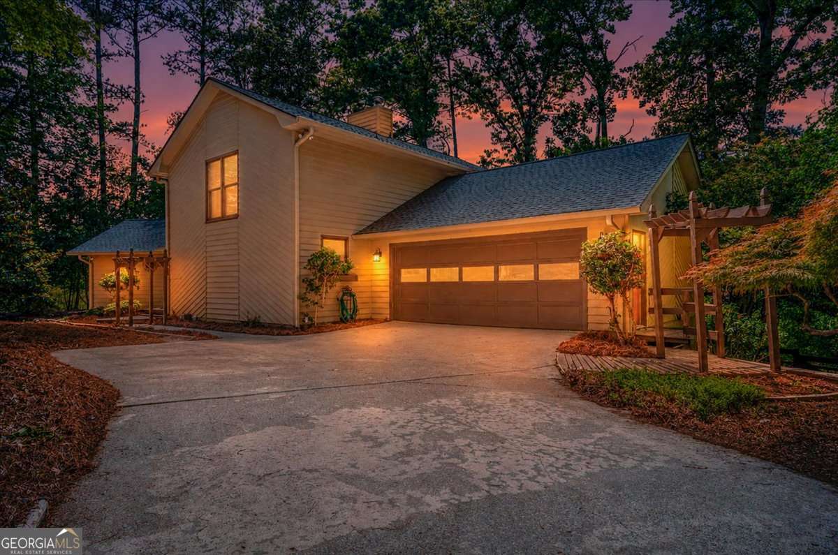 5573 Hidden Harbor Landing Property Photo 1