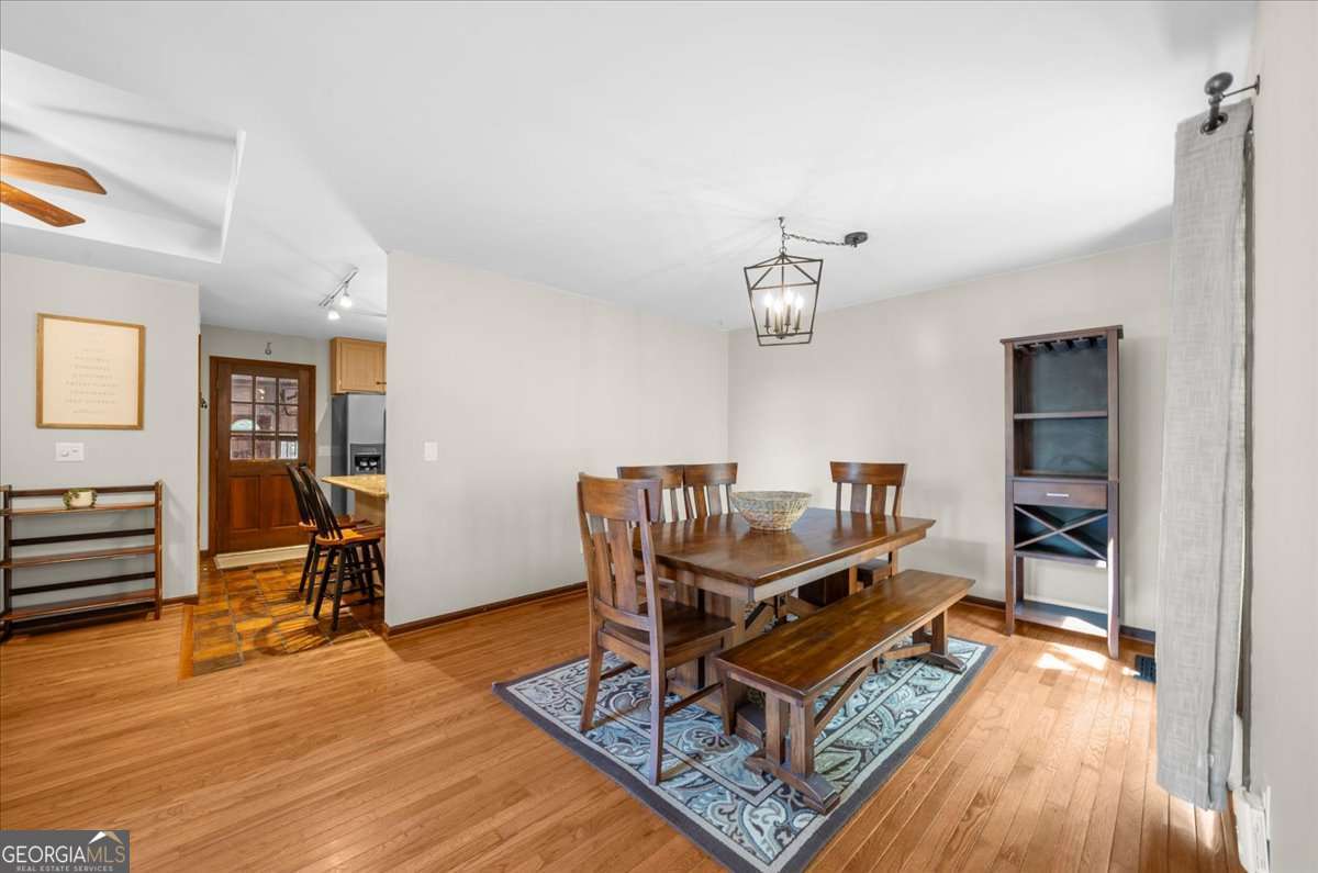 5573 Hidden Harbor Landing Property Photo 8