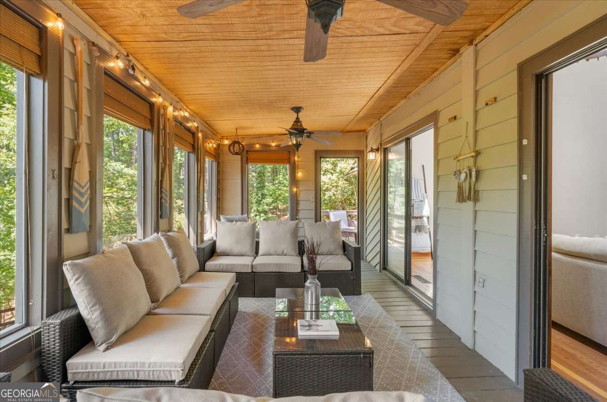 5573 Hidden Harbor Landing Property Photo 22