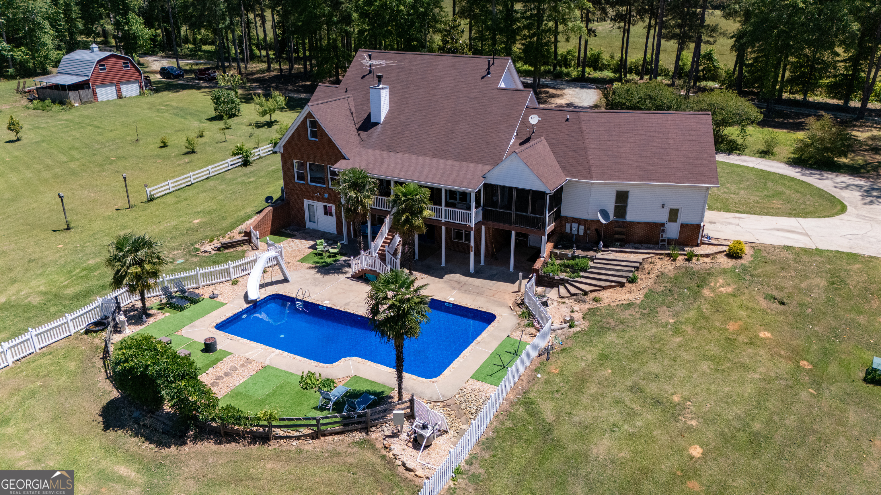 1268 Welcome Road Property Photo 1