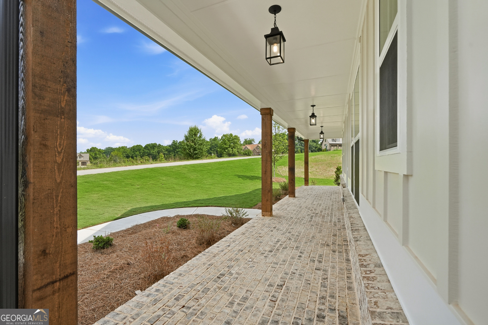 355 Sweetgrass Drive Property Photo 5