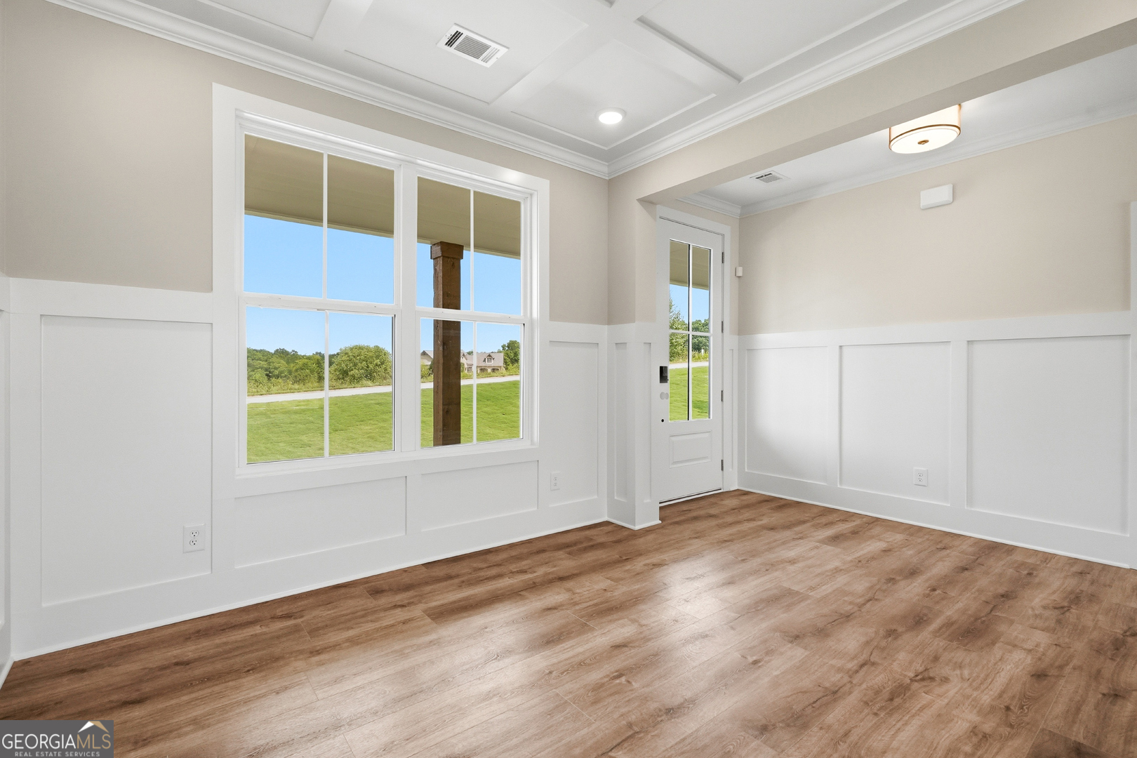 355 Sweetgrass Drive Property Photo 6
