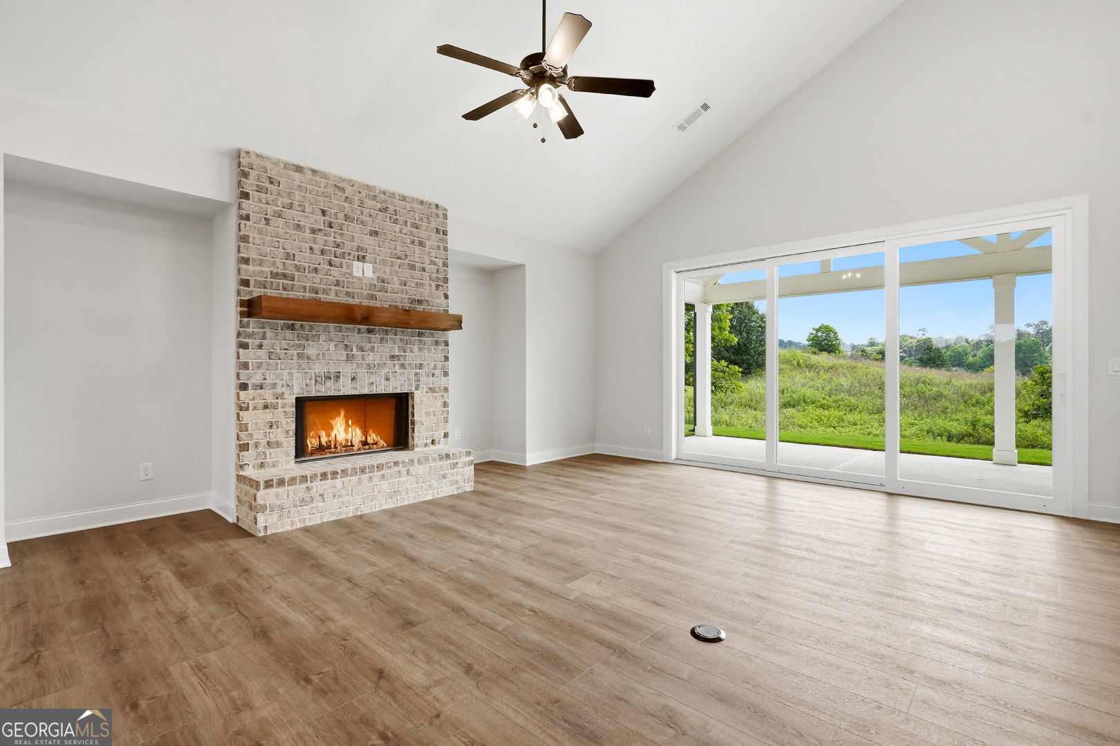 355 Sweetgrass Drive Property Photo 9