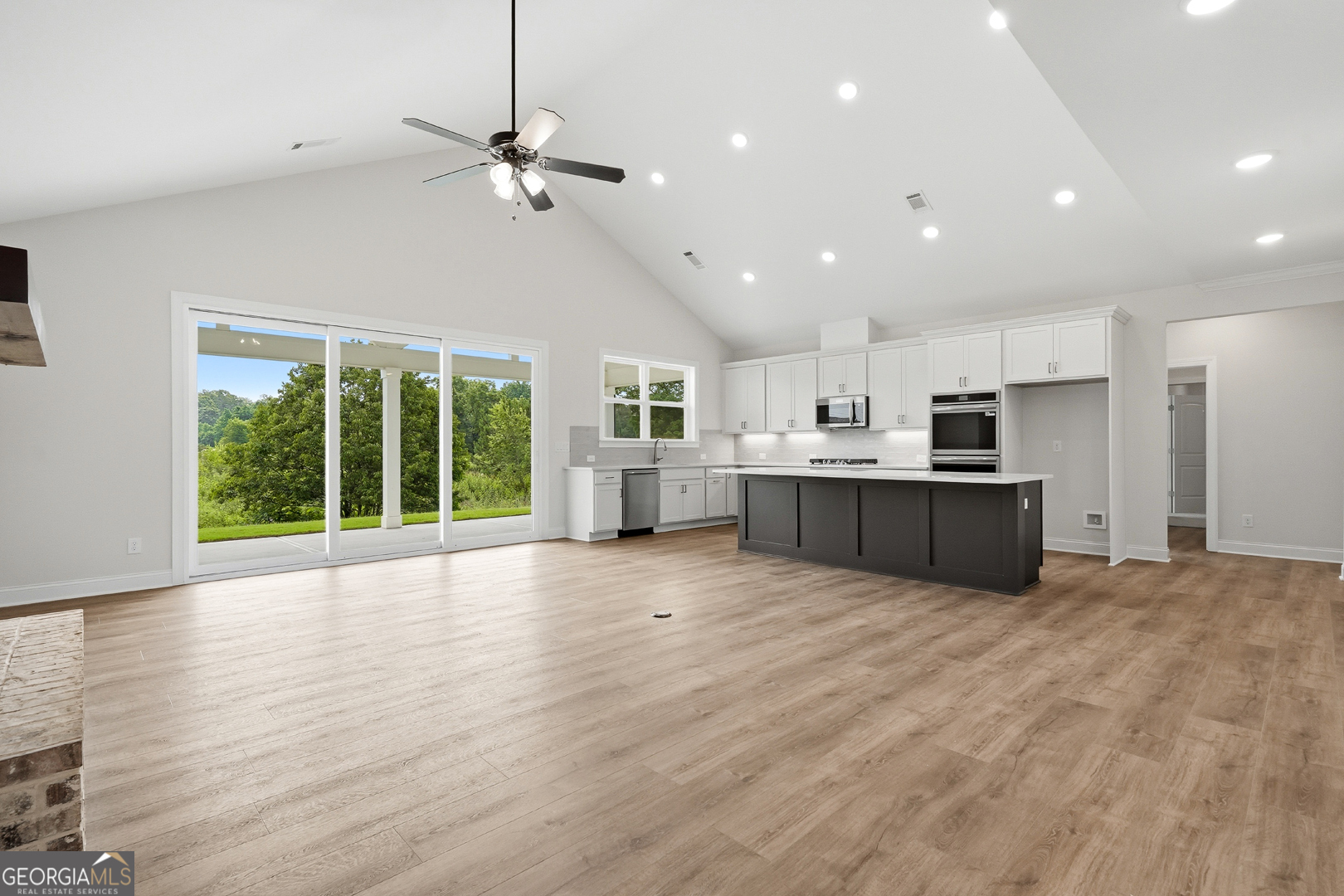 355 Sweetgrass Drive Property Photo 12