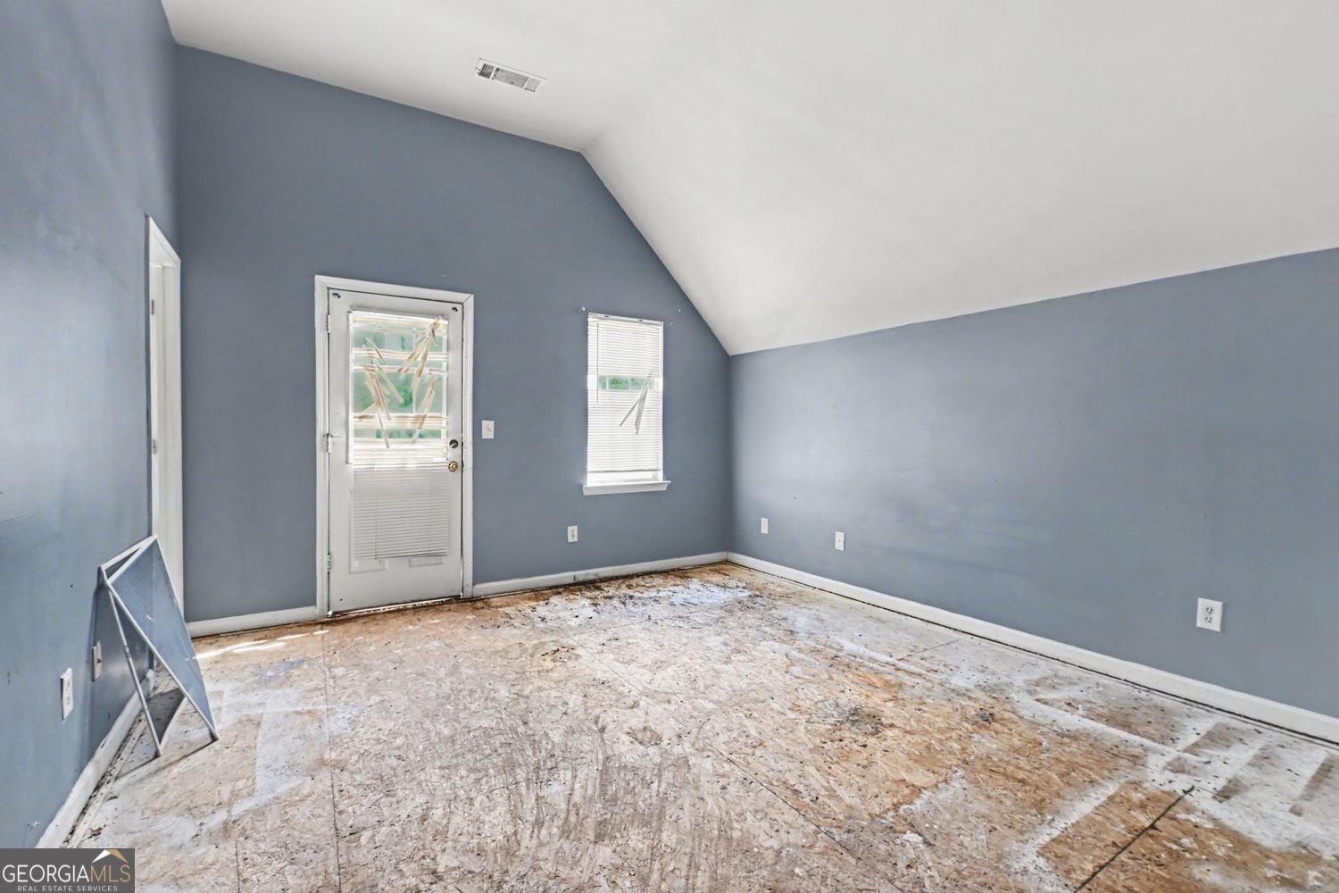 1451 Kennesaw Drive Nw # B Property Photo 8