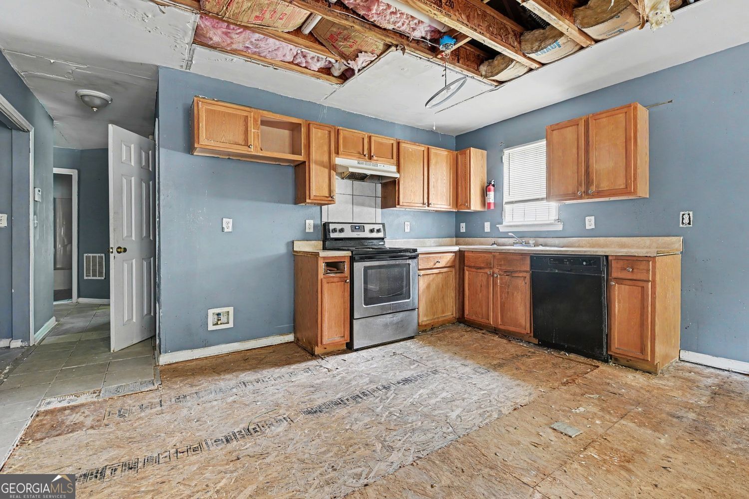 1451 Kennesaw Drive Nw # B Property Photo 10