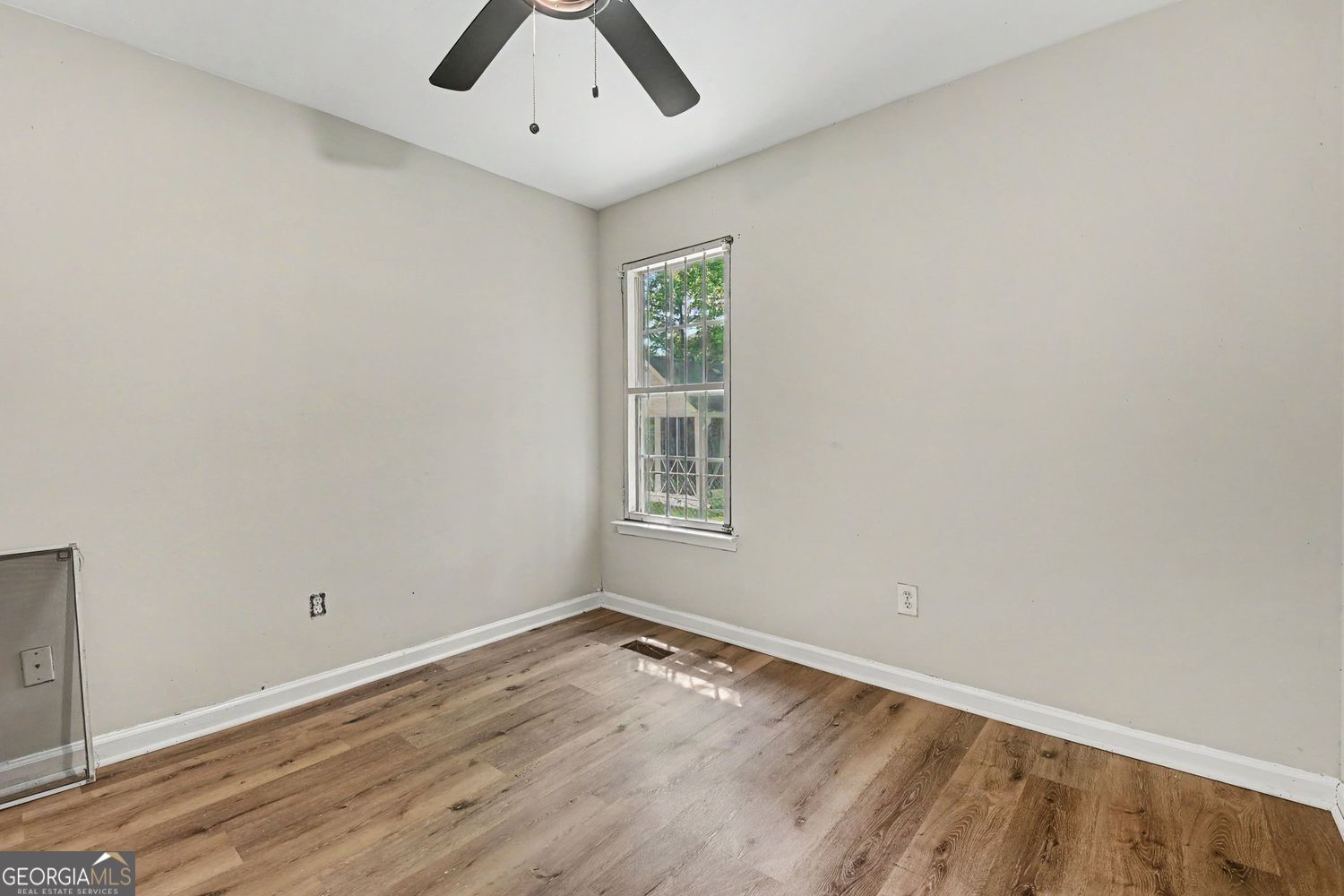 1451 Kennesaw Drive Nw # B Property Photo 13