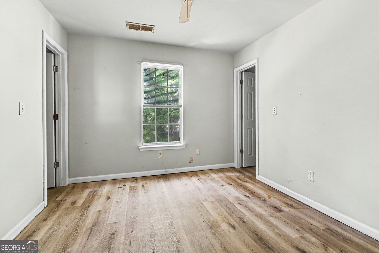 1451 Kennesaw Drive Nw # B Property Photo 18