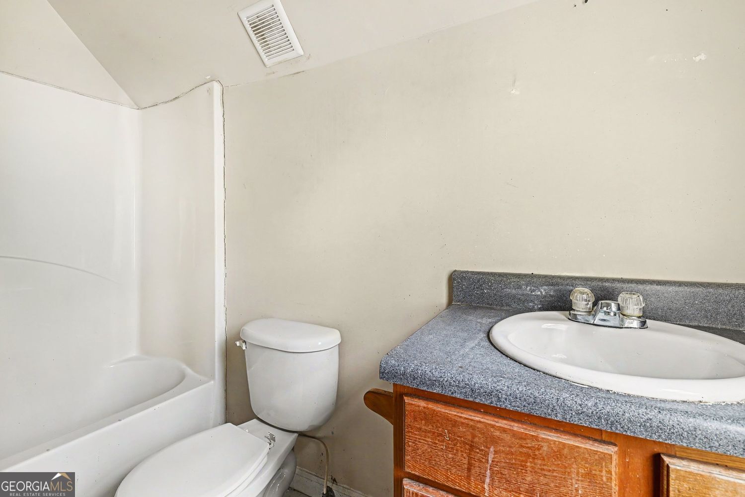 1451 Kennesaw Drive Nw # B Property Photo 25