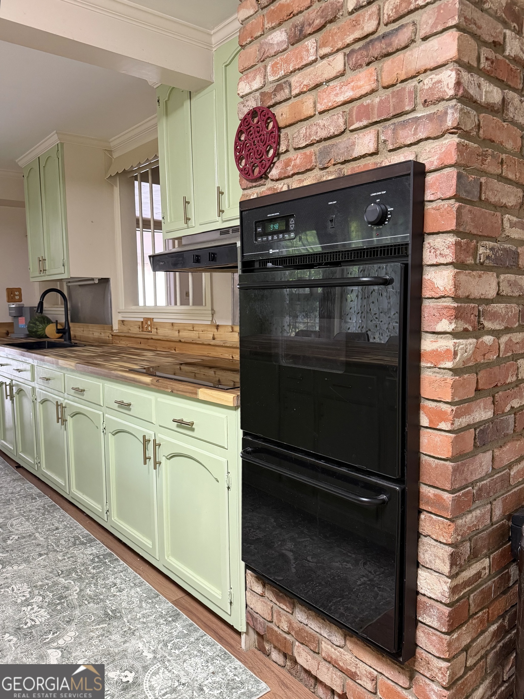 112 Geneva Street Property Photo 16