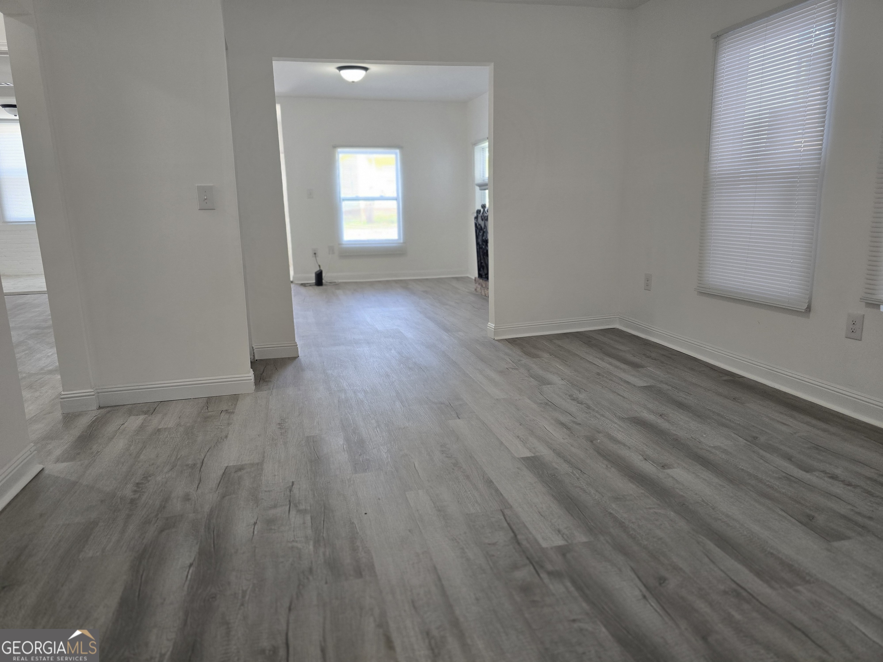 191 Forest Avenue Property Photo 6