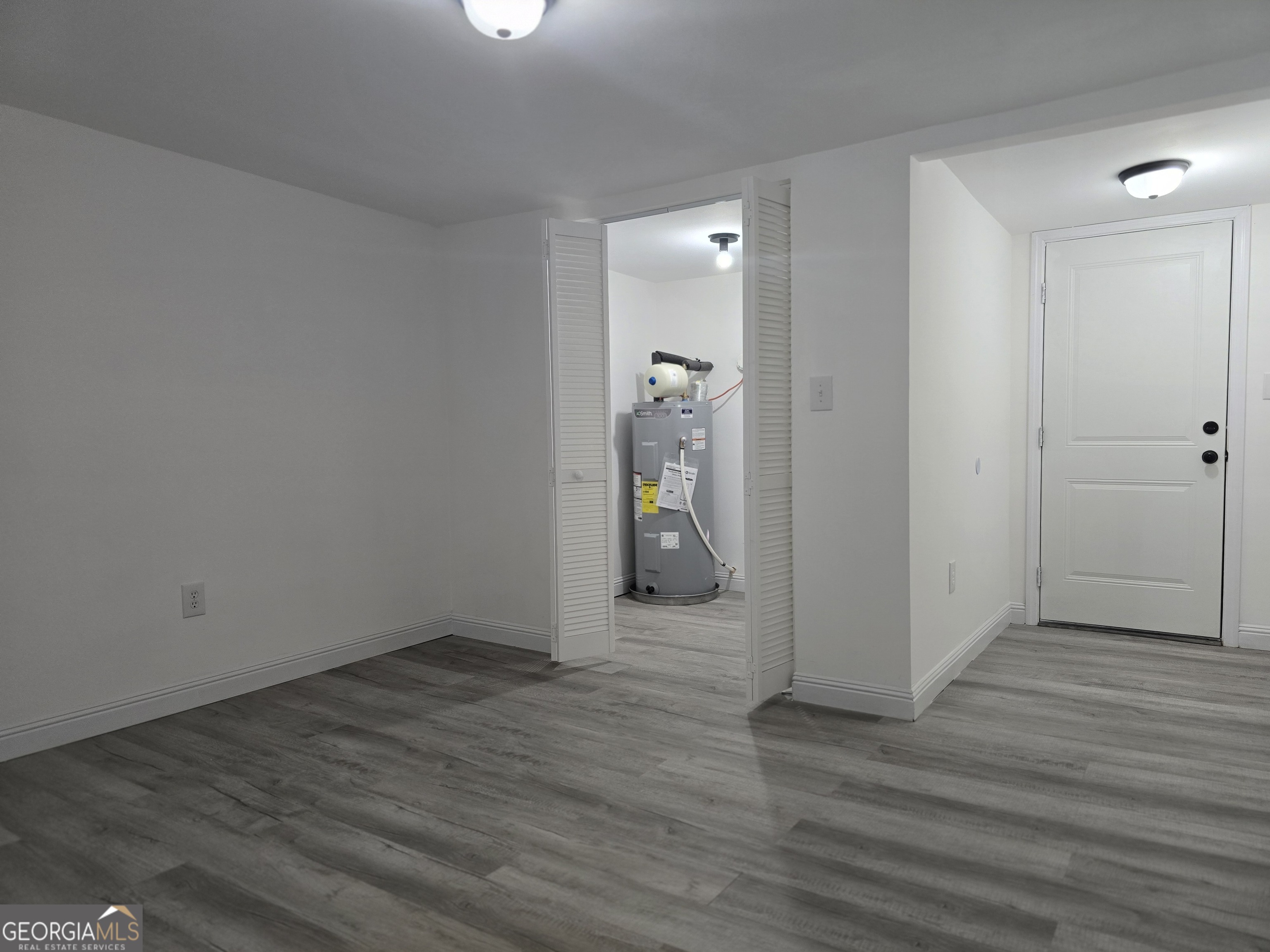 191 Forest Avenue Property Photo 10