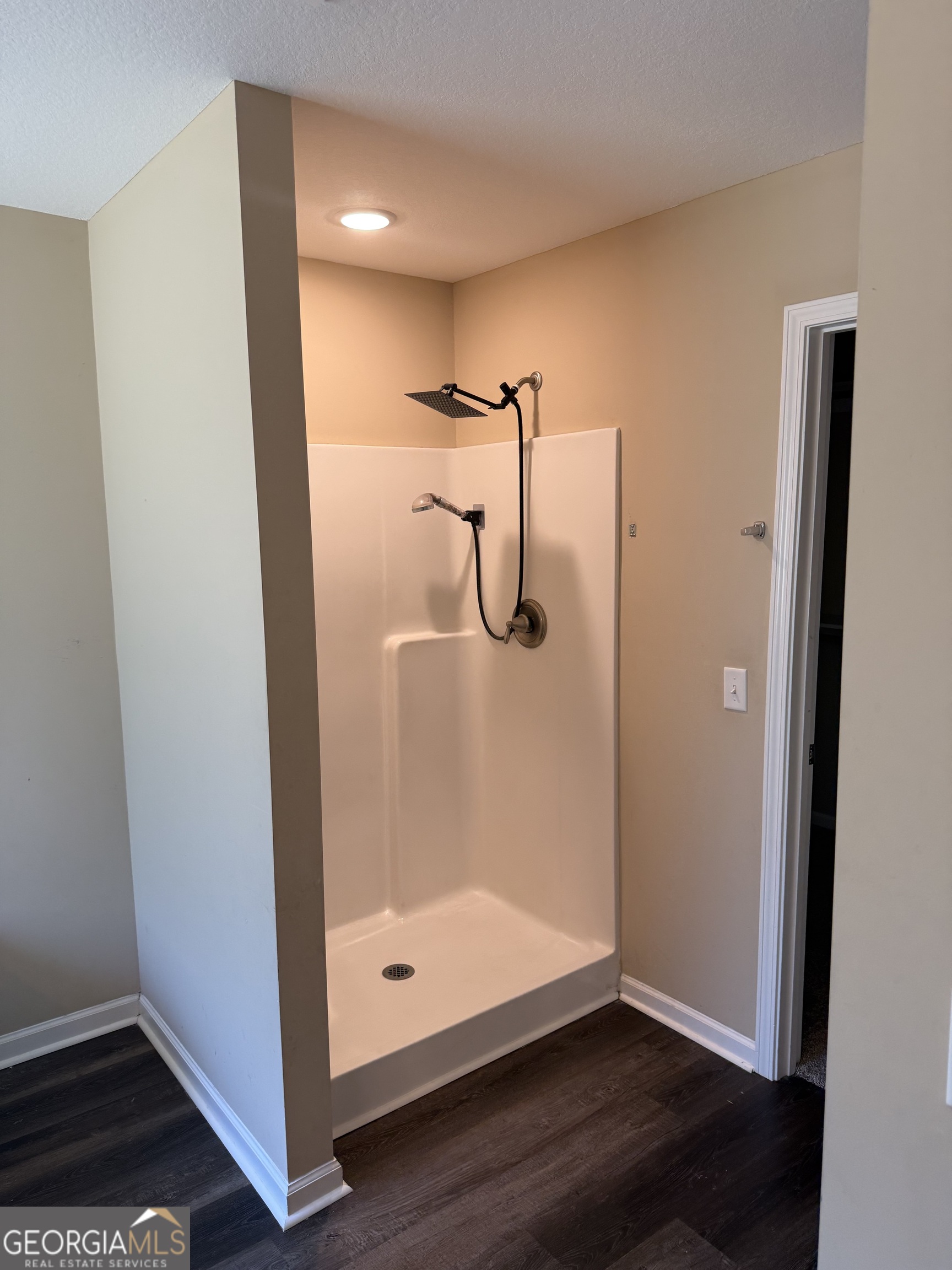403 Wilburn Cr Property Photo 11