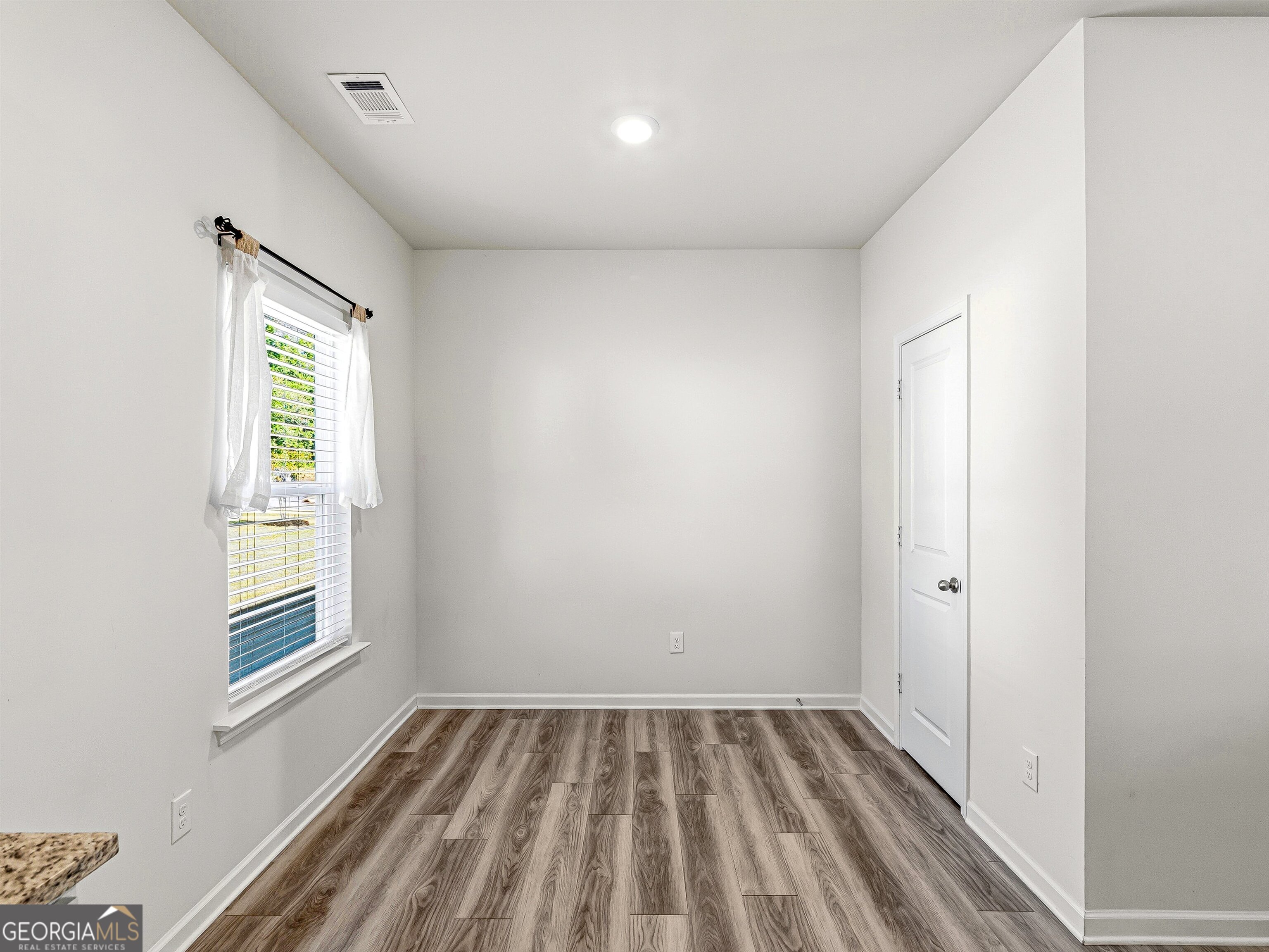 1183 Amadas Drive Property Photo 12