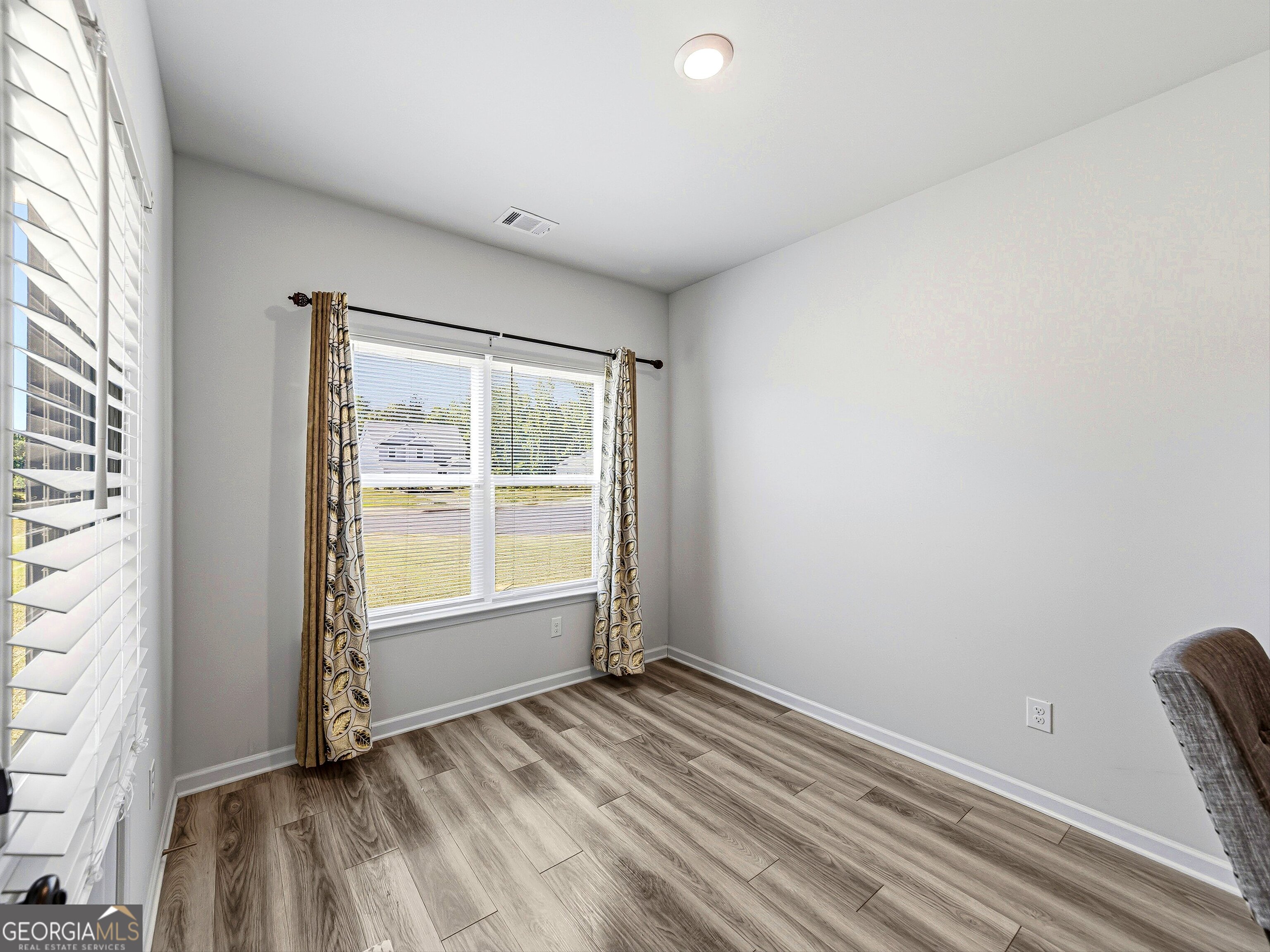1183 Amadas Drive Property Photo 16