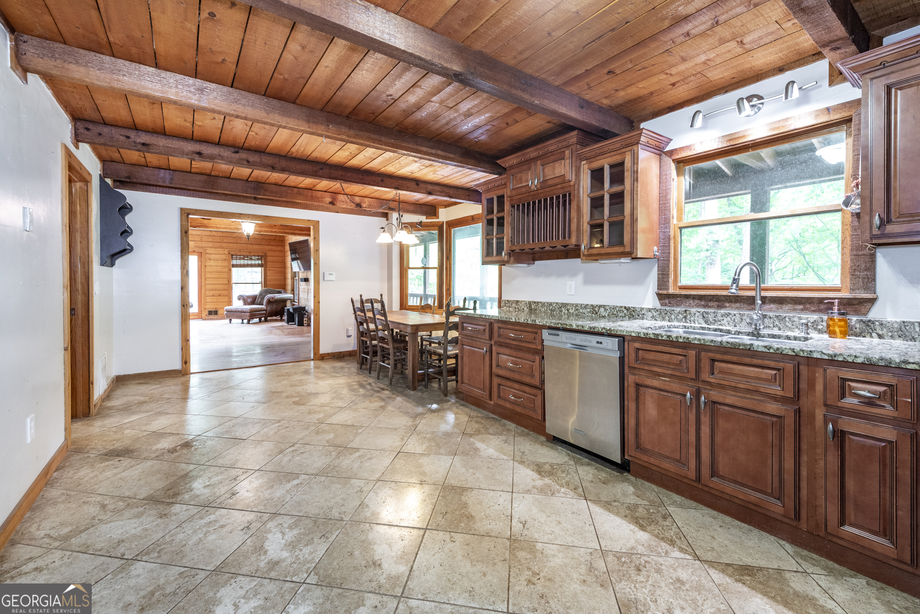 4674 Chestatee Heights Road Property Photo 10