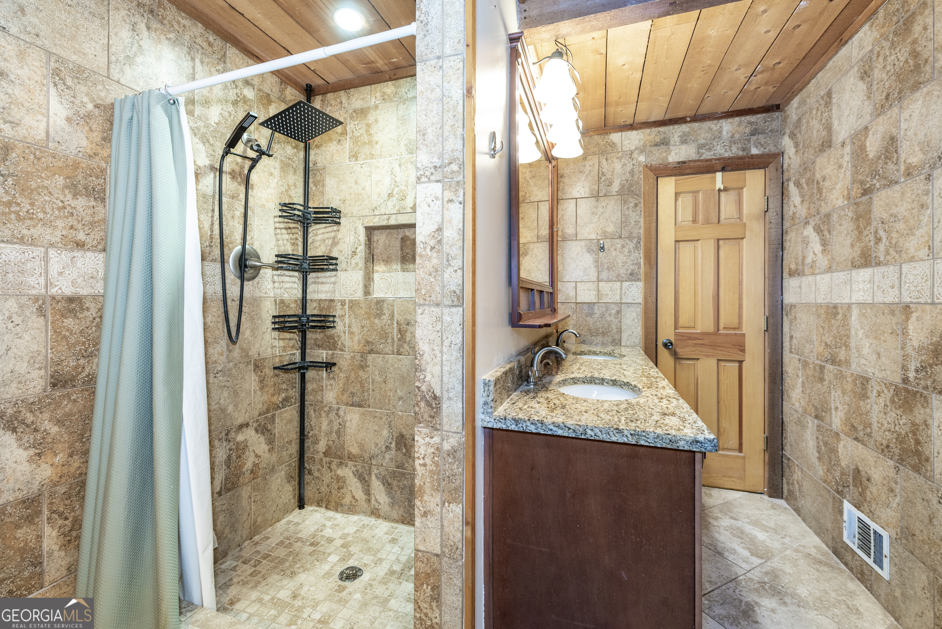 4674 Chestatee Heights Road Property Photo 14