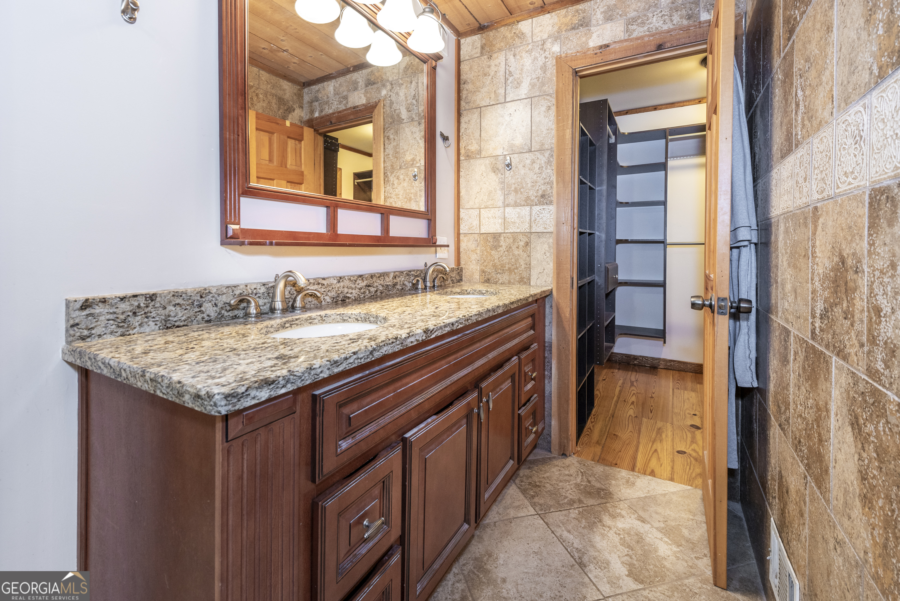 4674 Chestatee Heights Road Property Photo 15