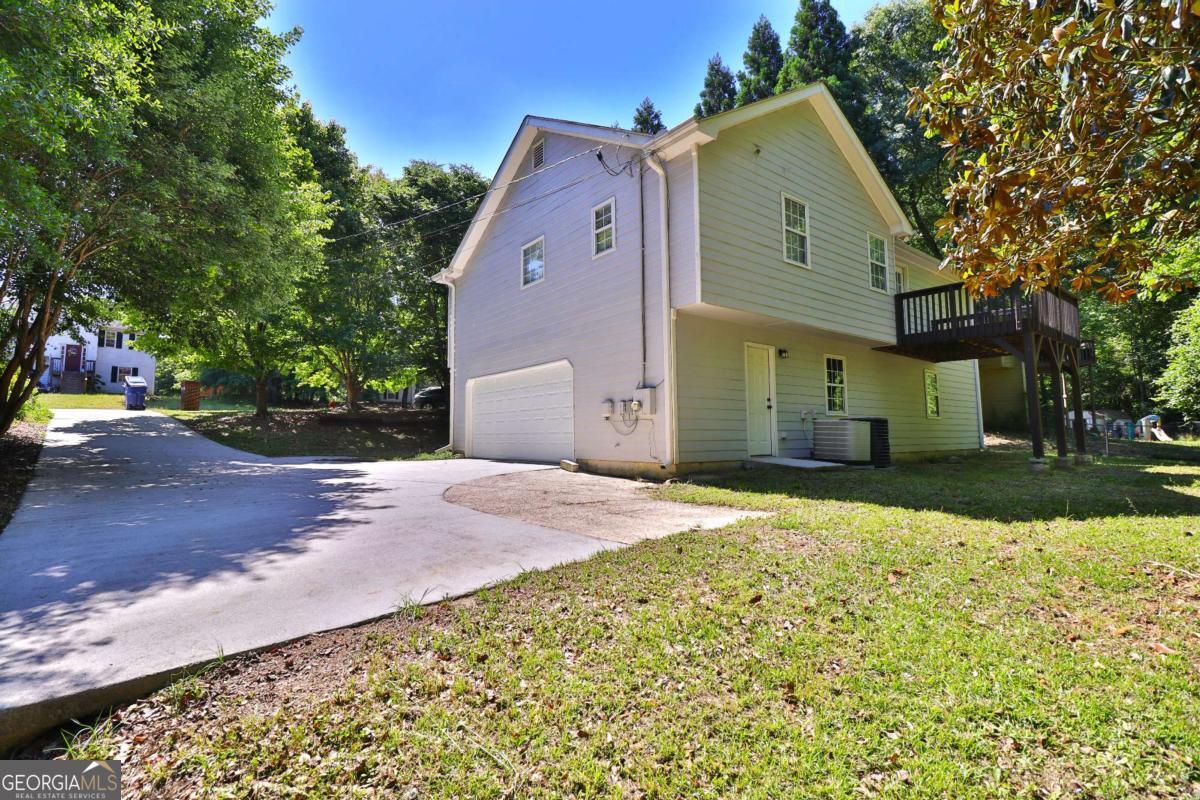 353 Fall View Court Property Photo 6