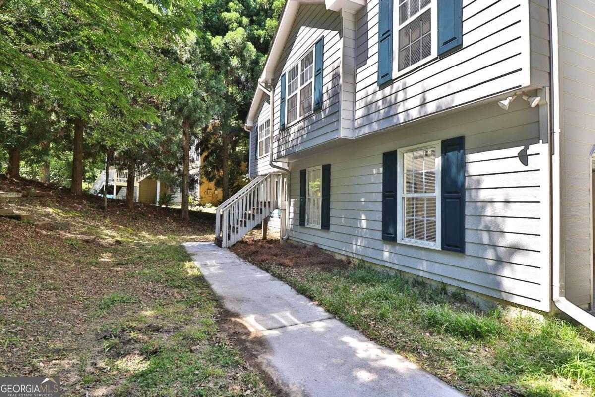 353 Fall View Court Property Photo 13