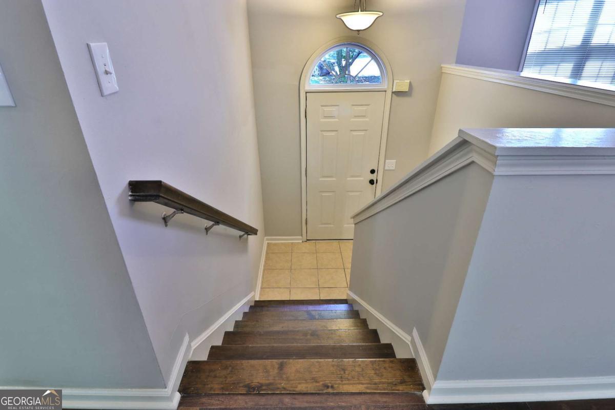 353 Fall View Court Property Photo 18